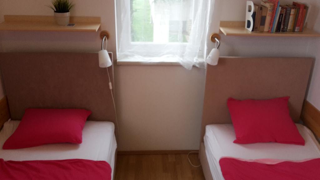 Apartments Henc Novigrad  ภายนอก รูปภาพ