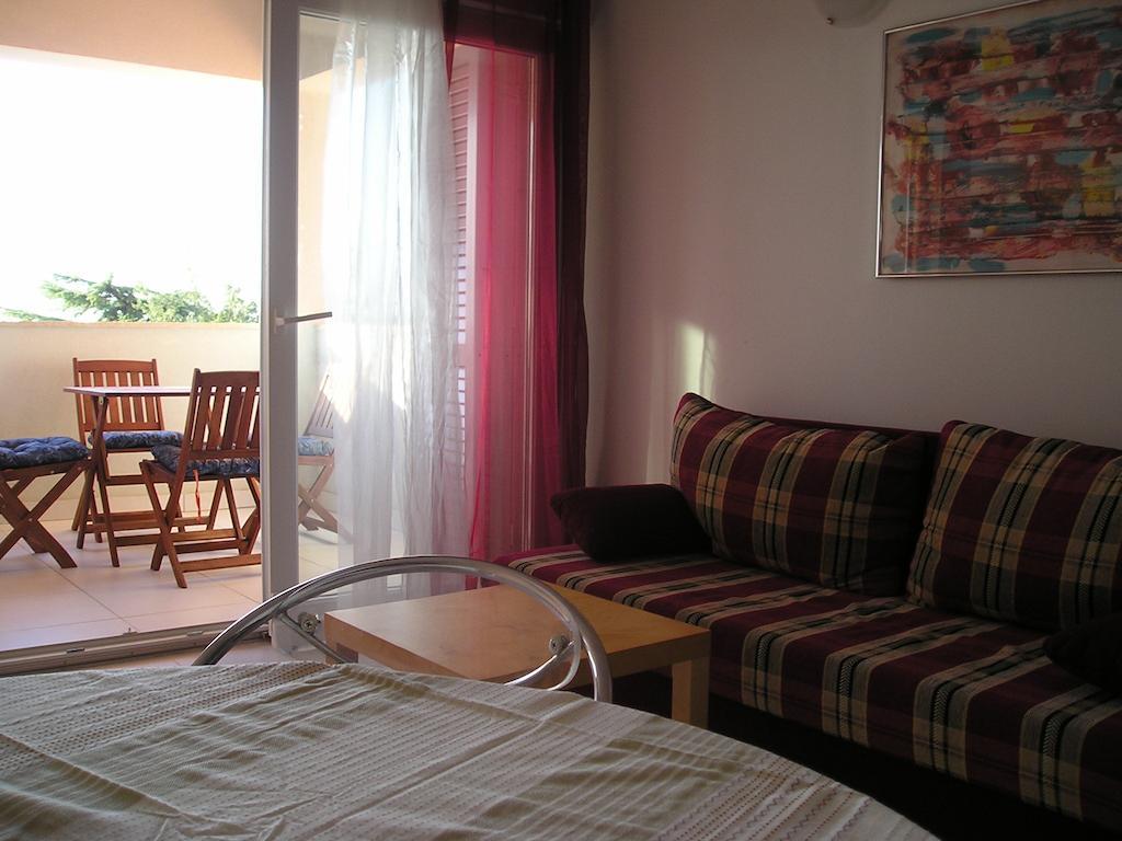 Apartments Henc Novigrad  ห้อง รูปภาพ